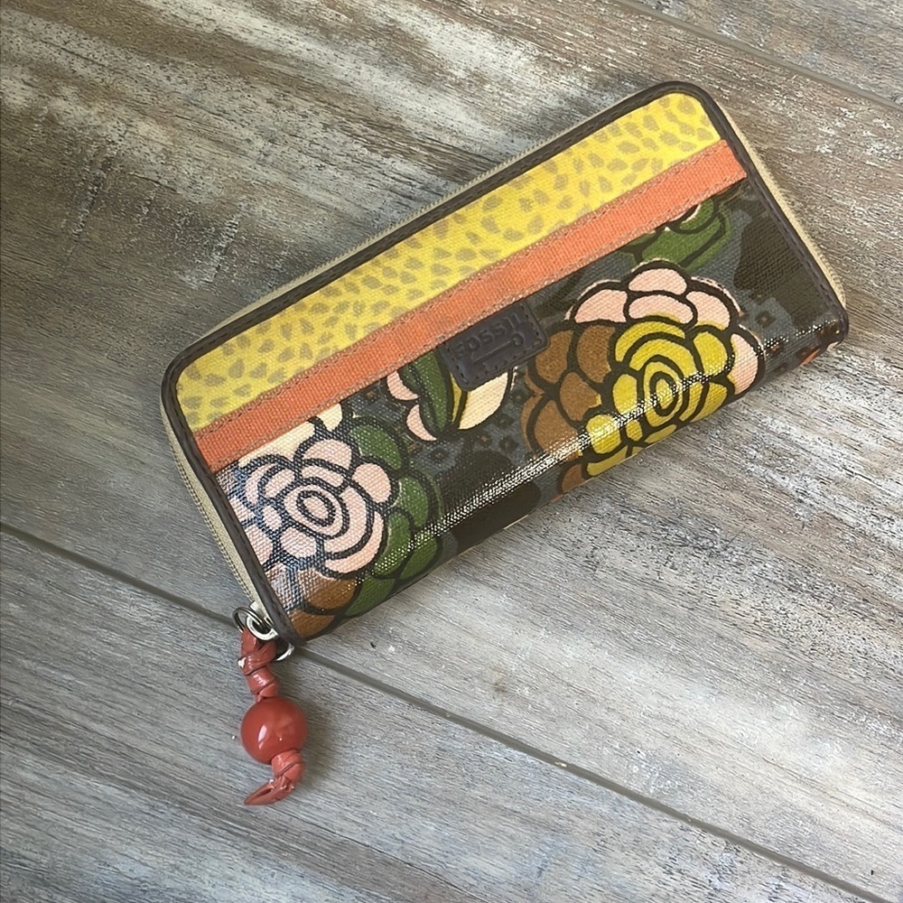 Vintage Fossil Key - Per Wallet